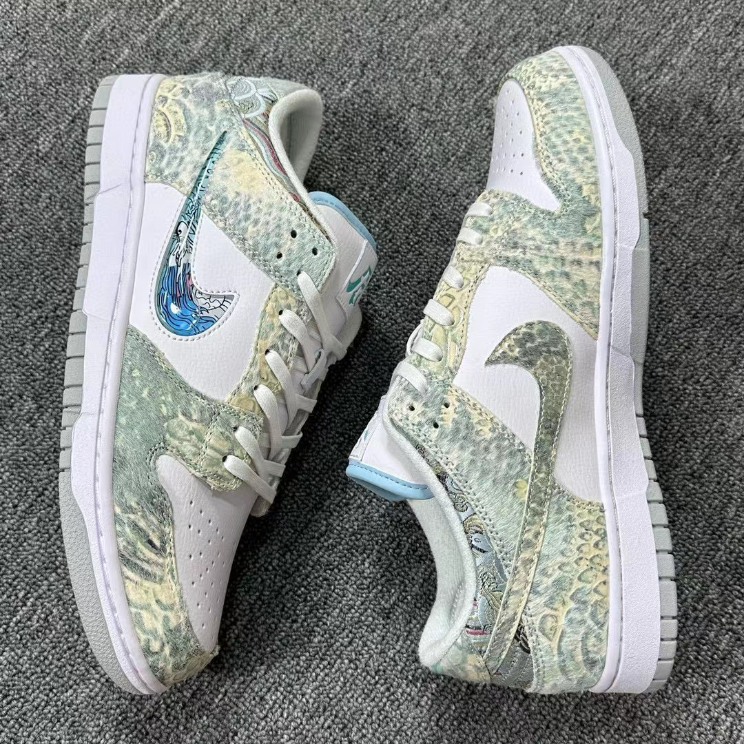 Dunk Low Steam Puppet White Green