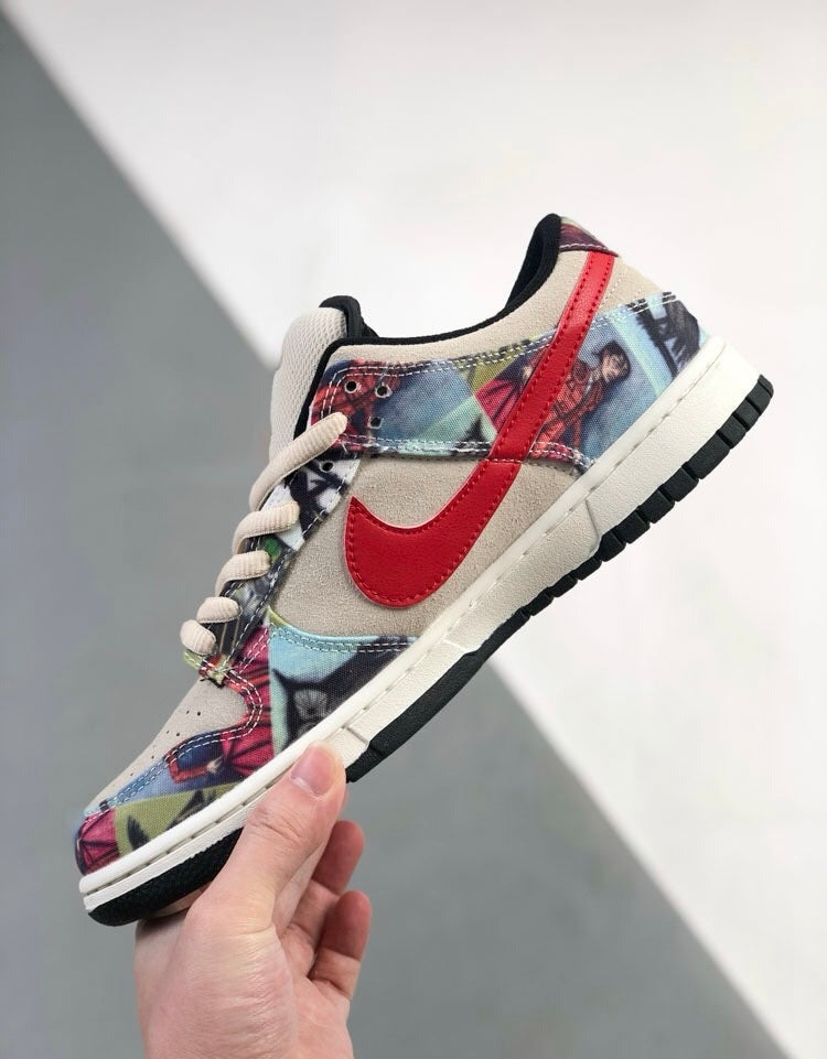 SB Dunk Low Paris
