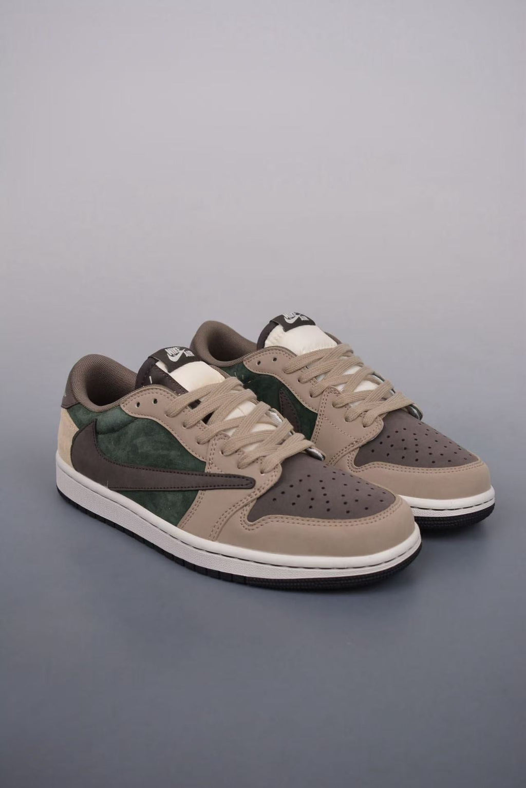 AJ1 Low Travis Scott x Khaki Forest Customs