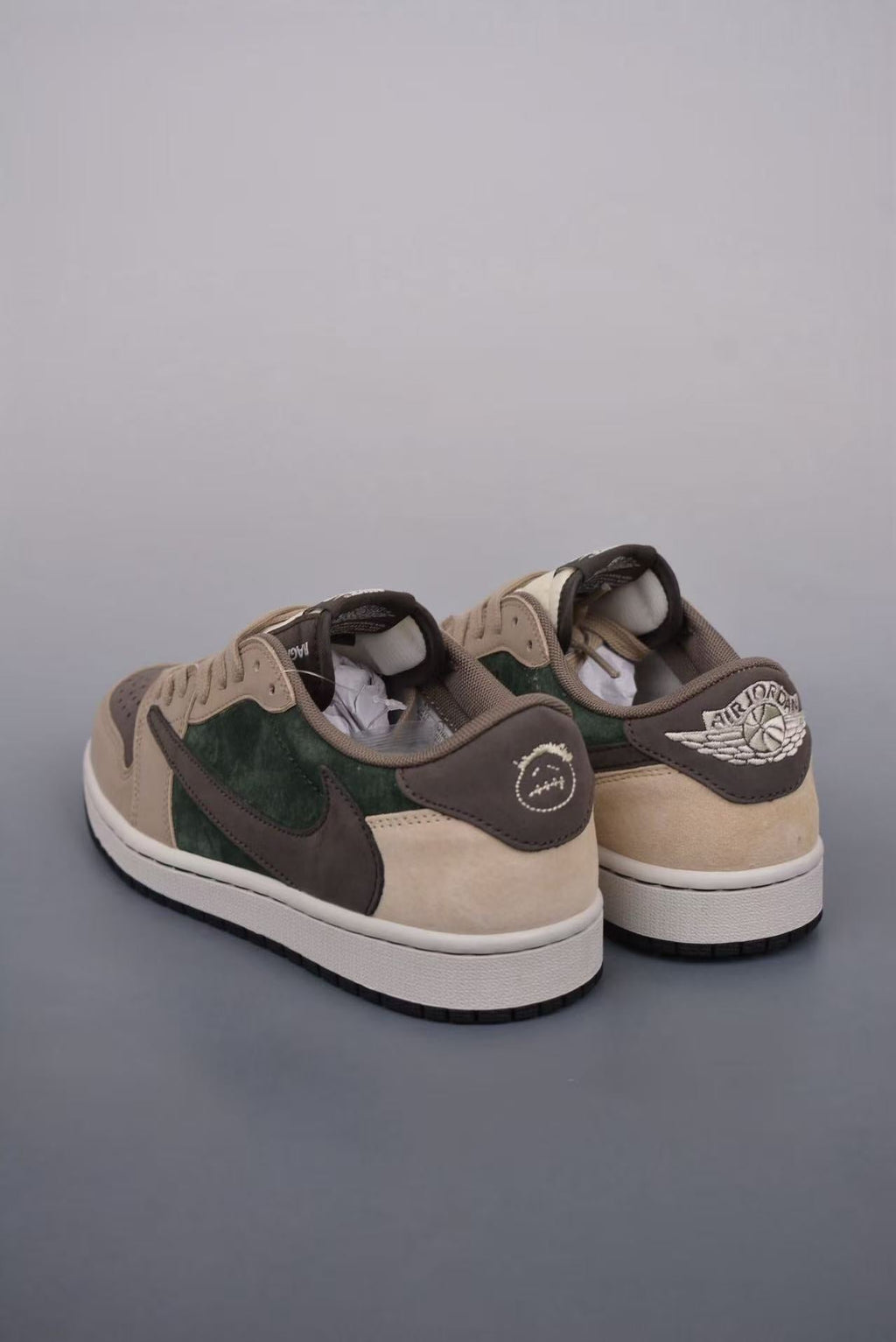 AJ1 Low Travis Scott x Khaki Forest Customs