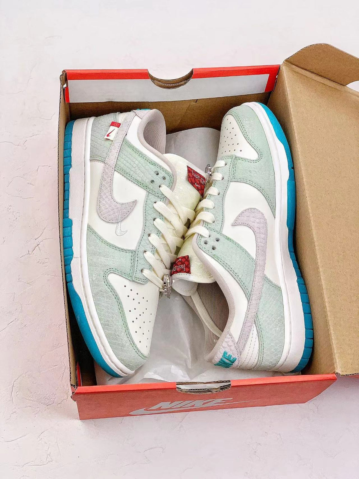 Dunk Low “Year of the Dragon” Dusty Cactus