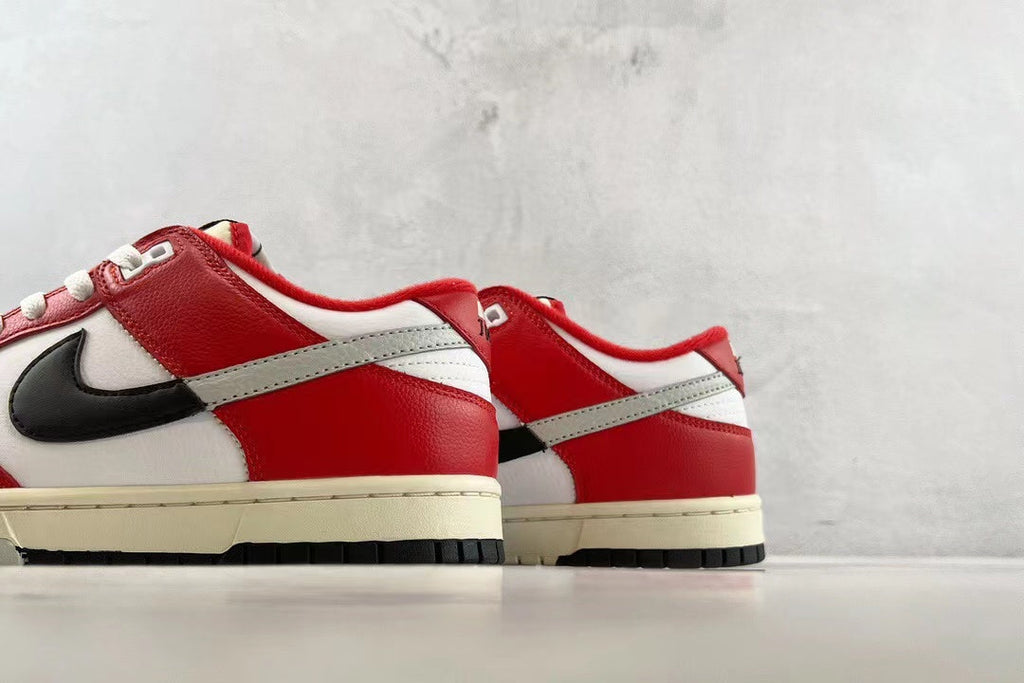 AJ1 Low Chicago Split