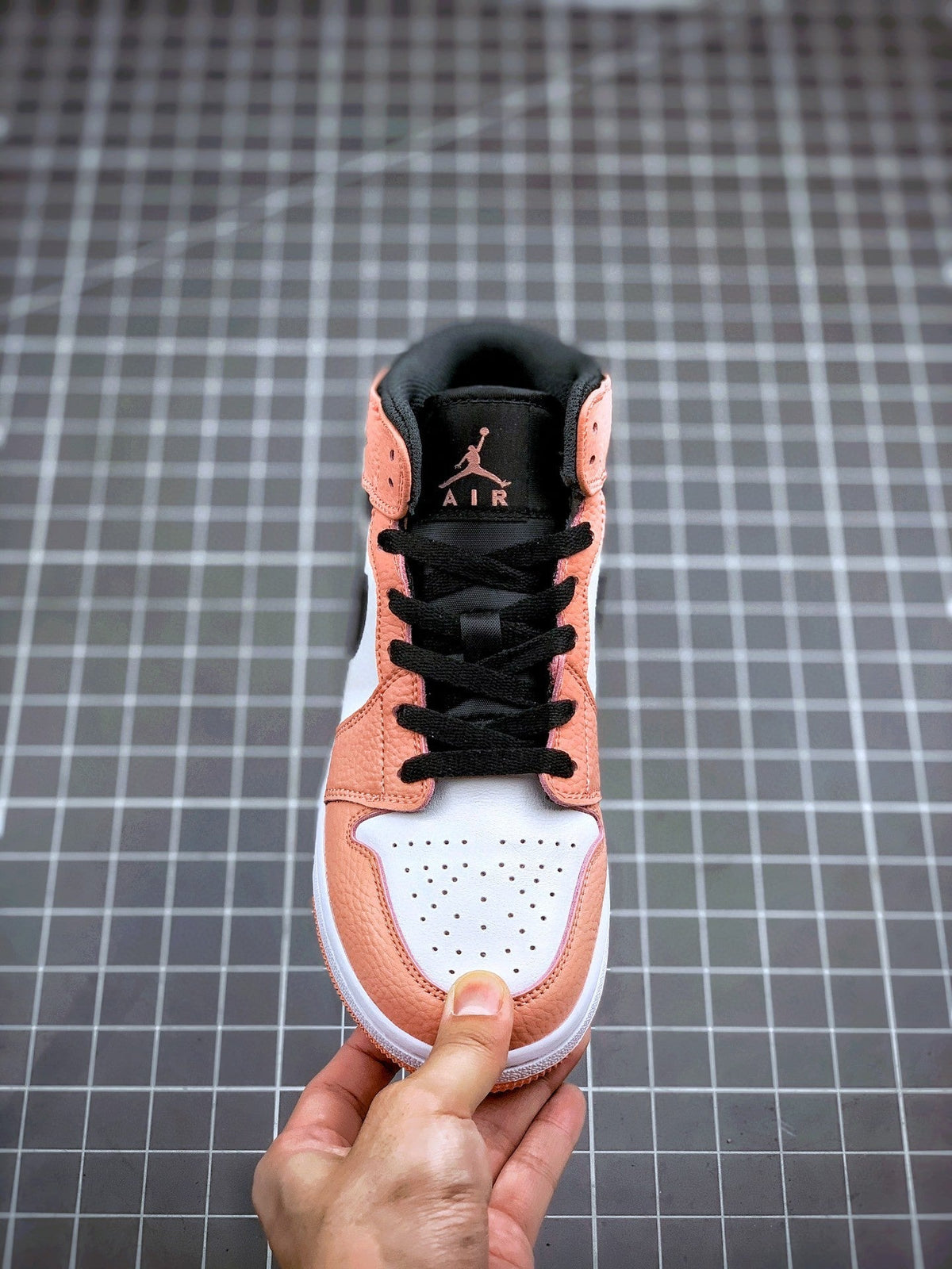 AJ1 Pink Quartz
