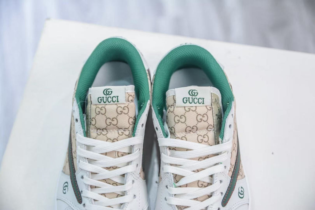 AJ1 Low Travis Scott x Gucci Monogram Customs