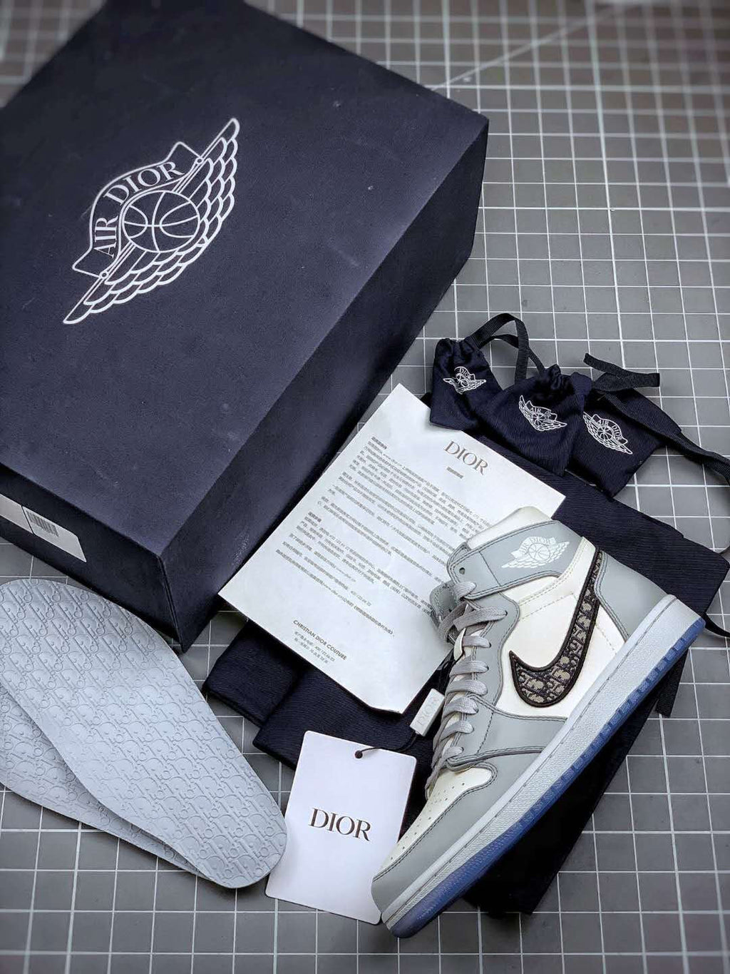 AJ1 High Dior