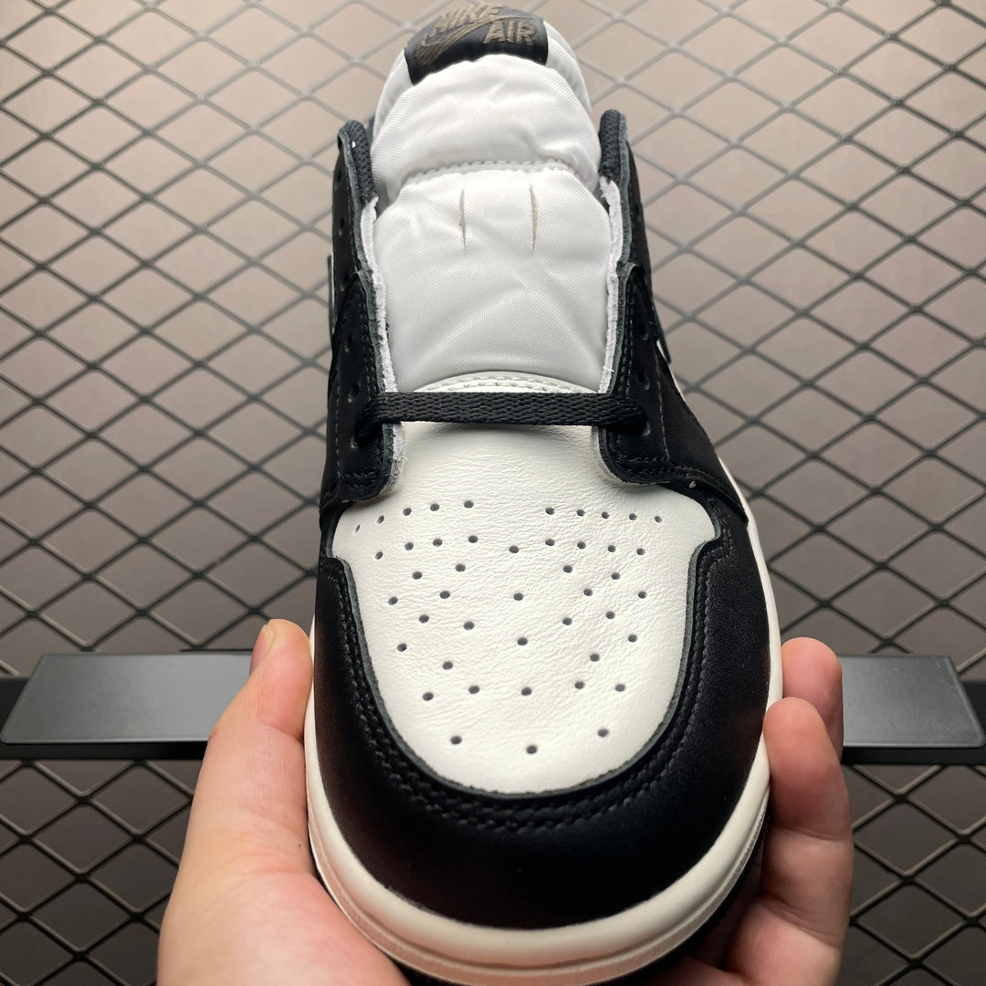 AJ1 Low Dark Mocha