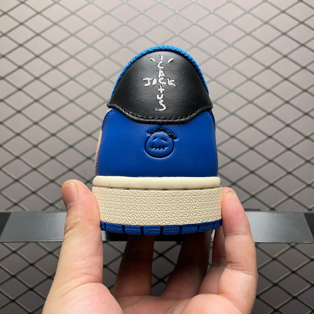 AJ1 Low Travis Scott x Fragment