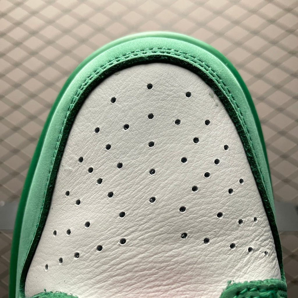 SB Dunk Low Heineken