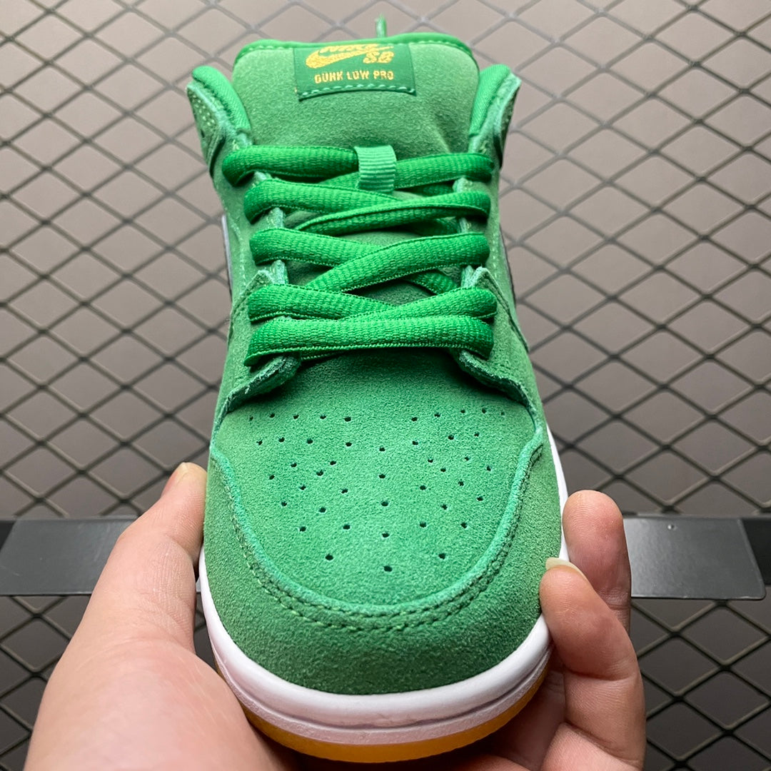 Dunk Low St. Patrick’s Day